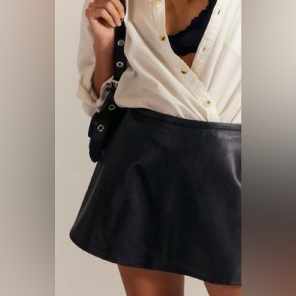 We The Free Black Faux Leather Mini Skort #95
